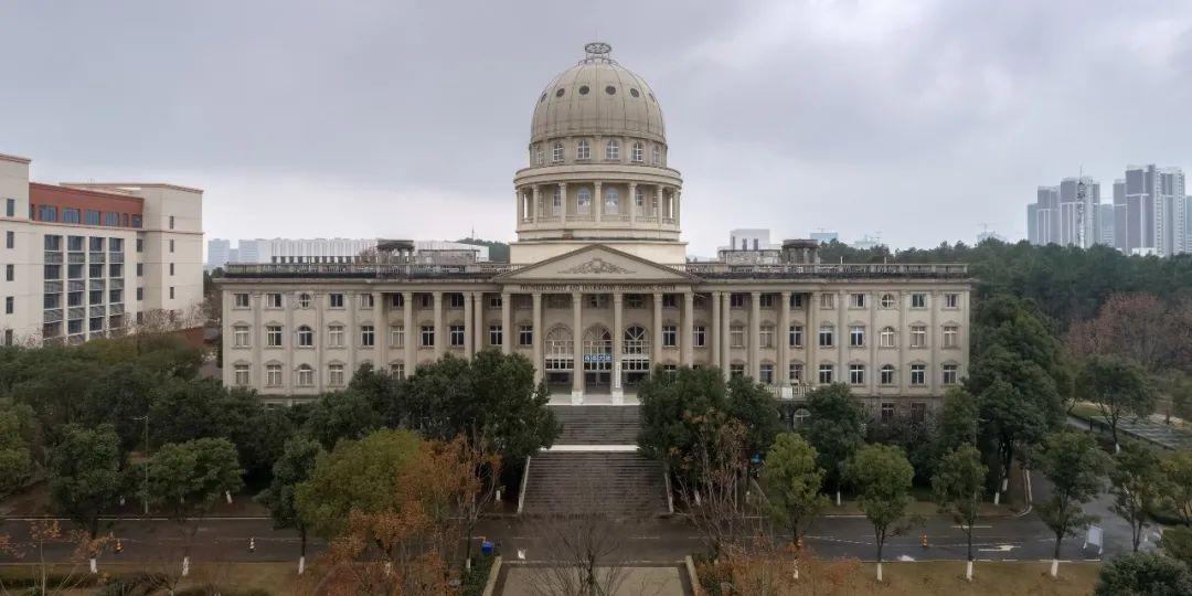 遍布全中国的200座"白宫",魔幻!