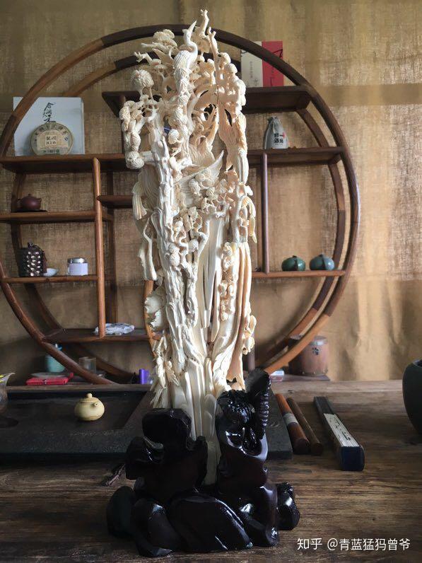 猛犸牙雕艺术大师白建峰巅峰之作百鸟朝凤