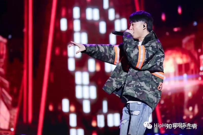 炬黑怕不怕黑这是回归的红花会