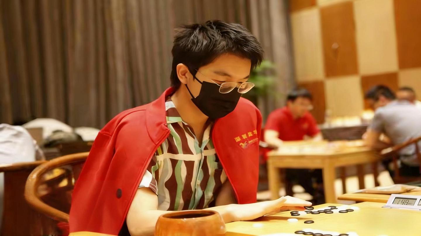 烂柯山上演冰火两重天:柯洁执念难消再缺席,卞相壹险胜中国新锐 - 知乎