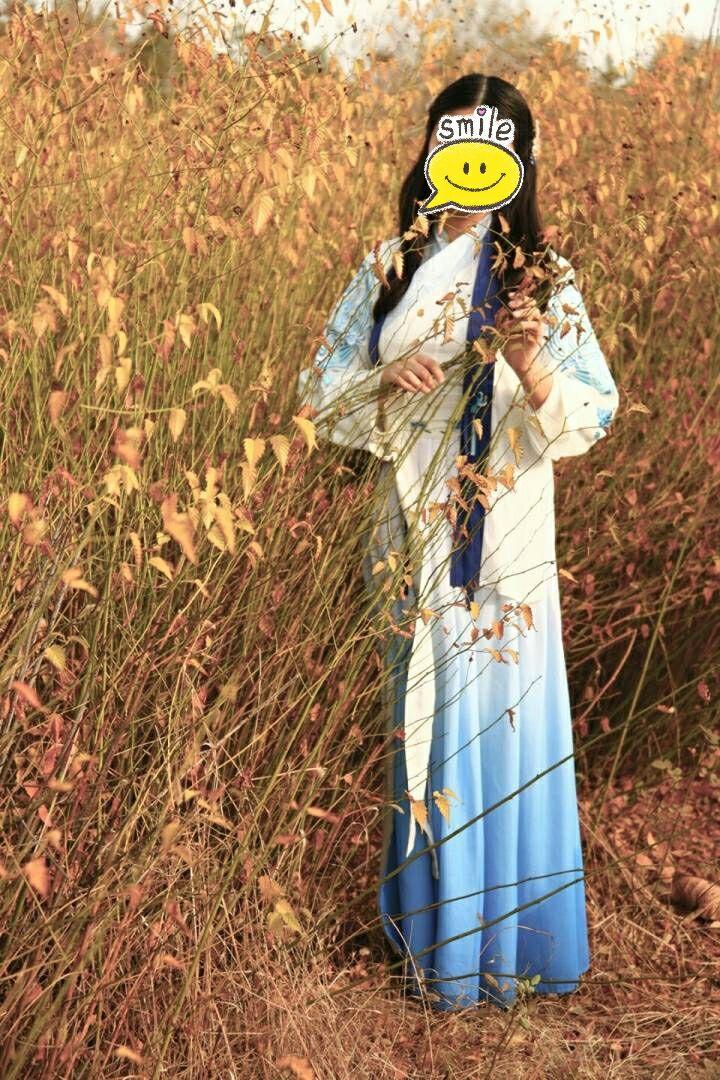 你最喜欢的一条lo裙或者jk制服或者汉服是什么