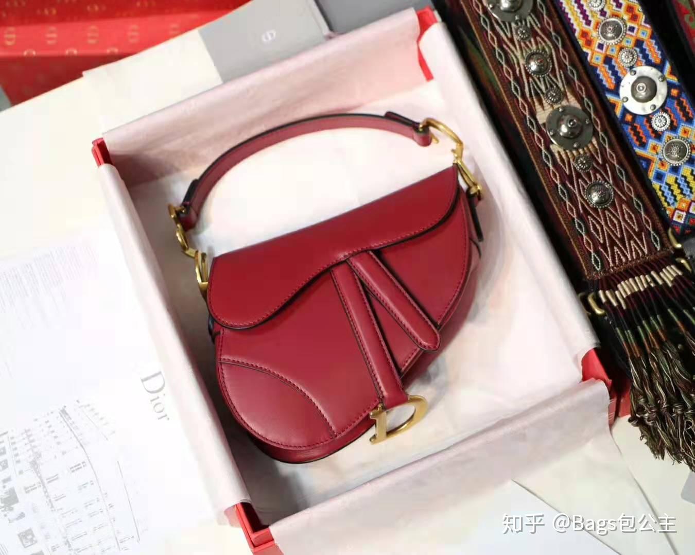 Dior包包官网 迪奥顶级小羊皮菱格Dior Addict链条包单肩包包24cm 大红色