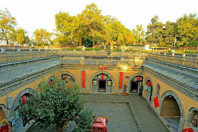 下沉式窑洞中国北方特色的民居古建筑