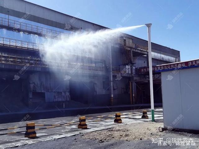 道路,厂区全自动喷淋降尘,改善生态环境,治理大气污染——成都锦胜