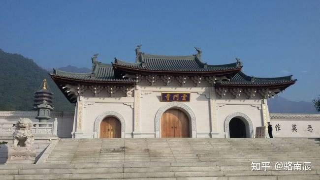 你猜,标准的寺院布局该如何设计? - 知乎