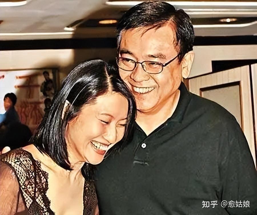 所有人都以为,罗晓文会和尔冬升走到白头,可尔冬升食言了.