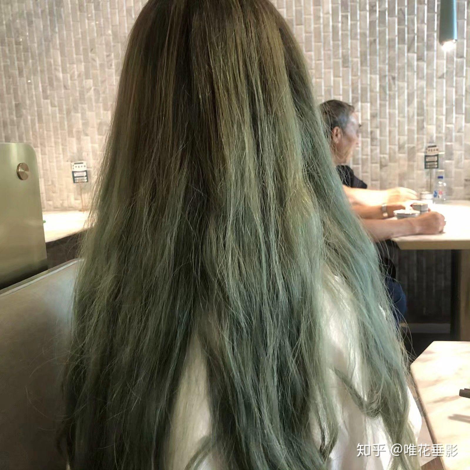 自己怎么染灰白色 v2-4b51e628bf0251b3ae62475520a56be7_r.jpg