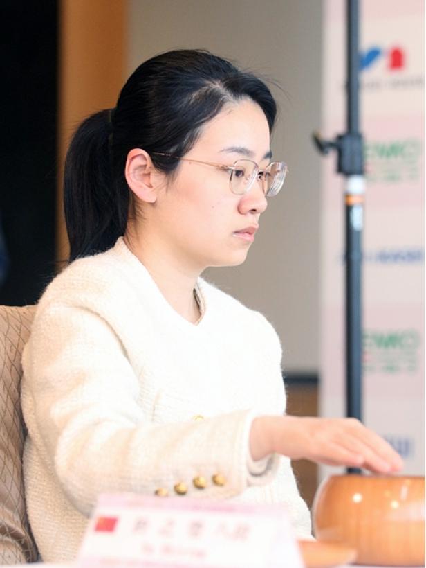 世界女子最强战於之莹痛失好局崔精首次冲击两连冠