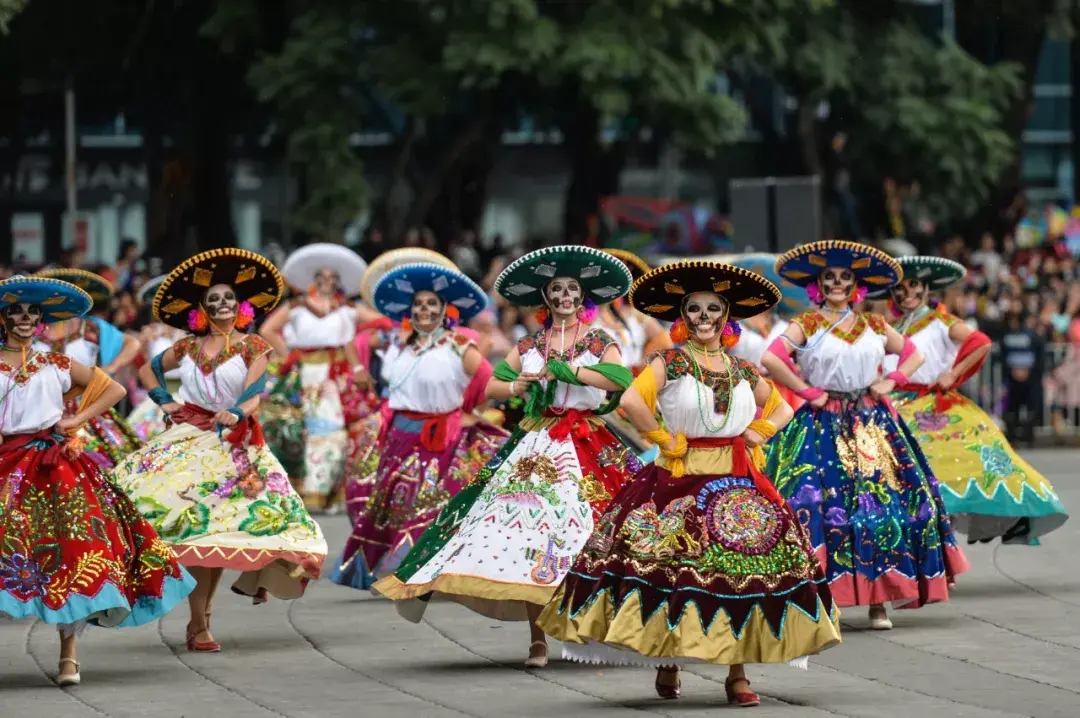 墨西哥草帽舞民间舞团图片