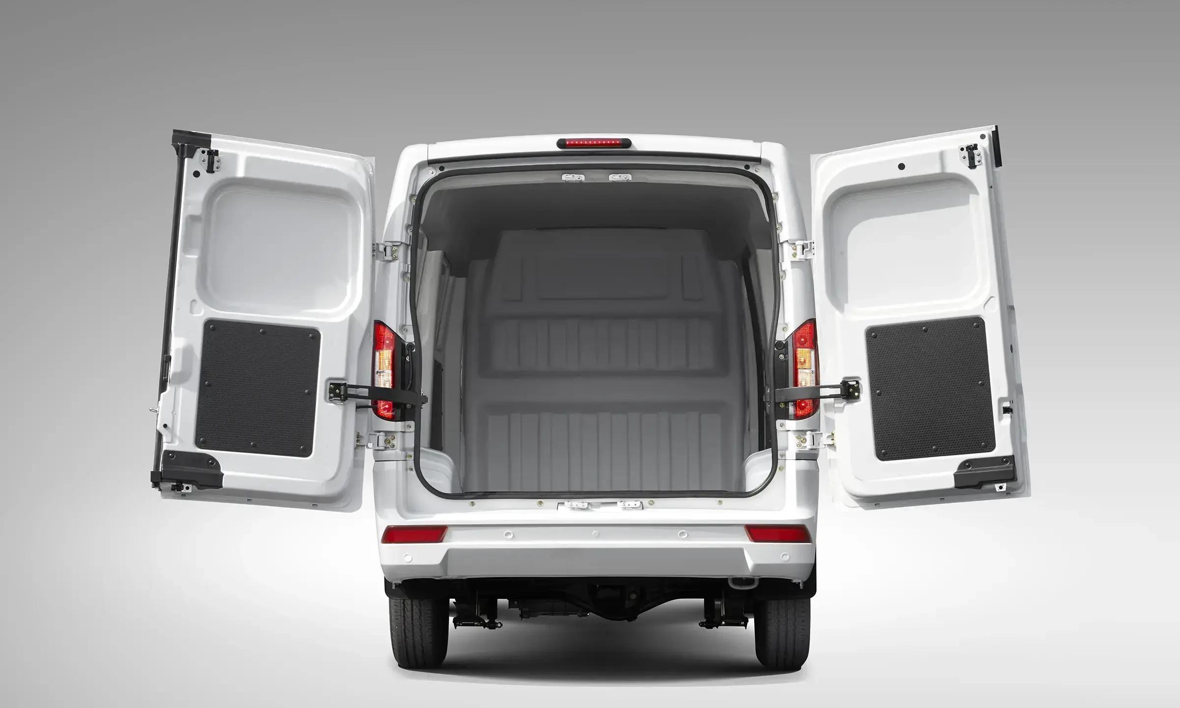 依维柯意路达ev正式上市,售价13.88万元