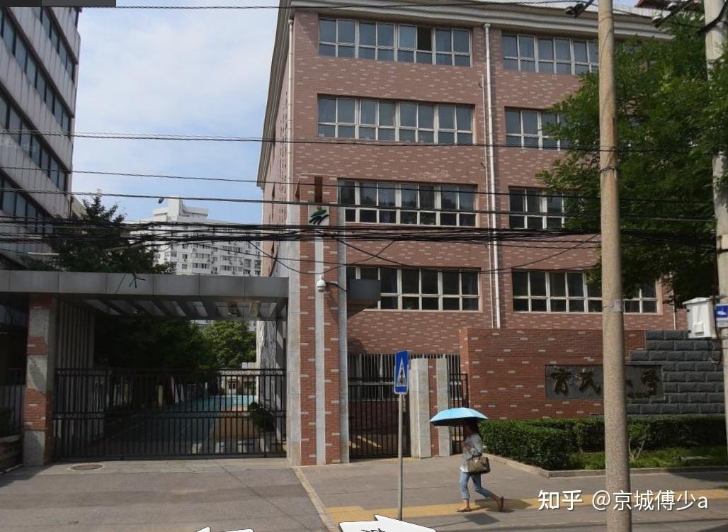 强大,除了一所实验二小,其余小学都是区重点以上水平)学校区位图千呼