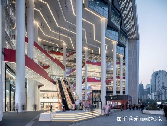 目前,"世茂广场"已进驻了北京,上海,杭州,宁波,济南等全国10余座城市