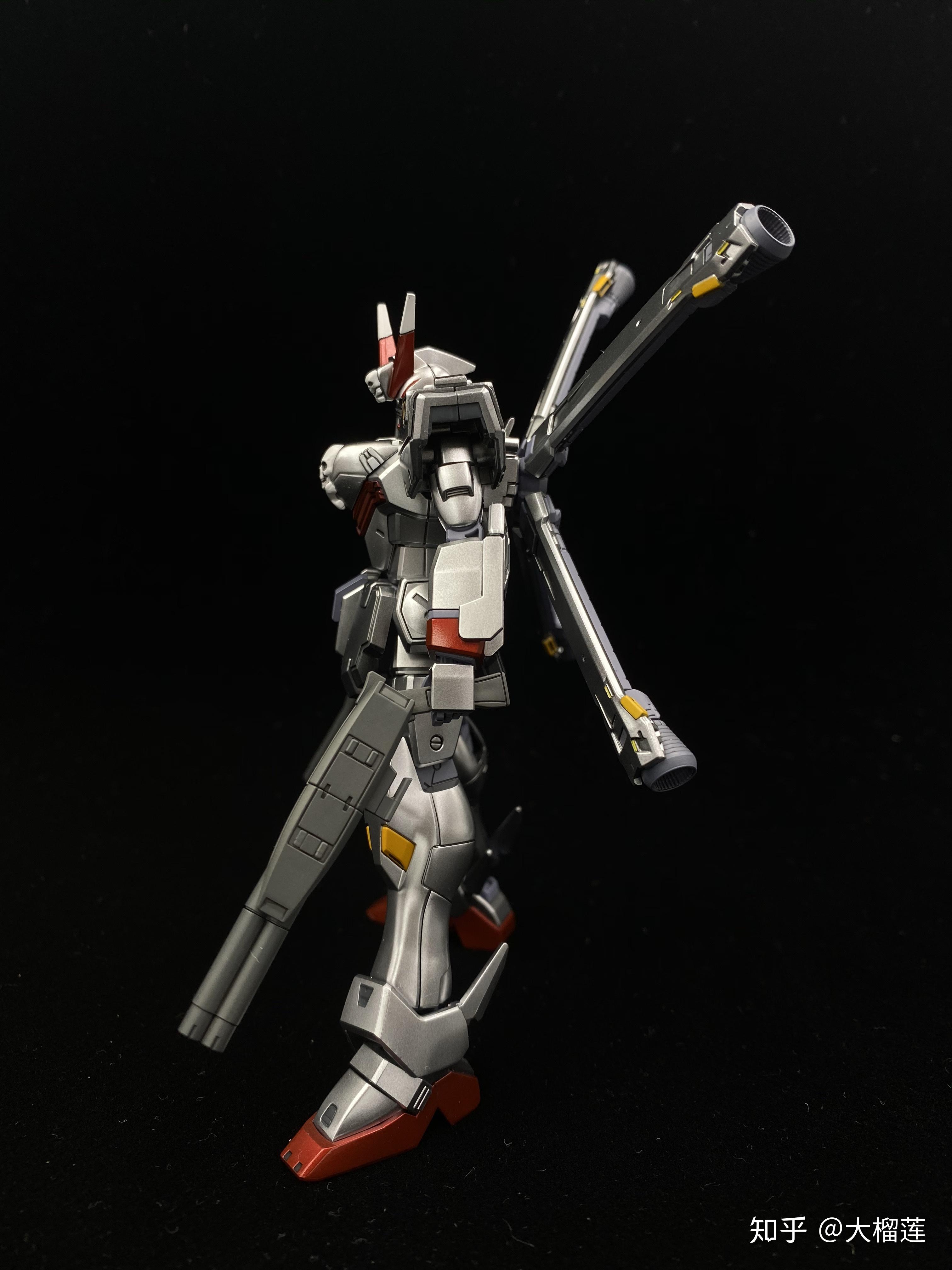 2020年最后一个喷涂作品全金属色也不显low的hg海盗高达x0