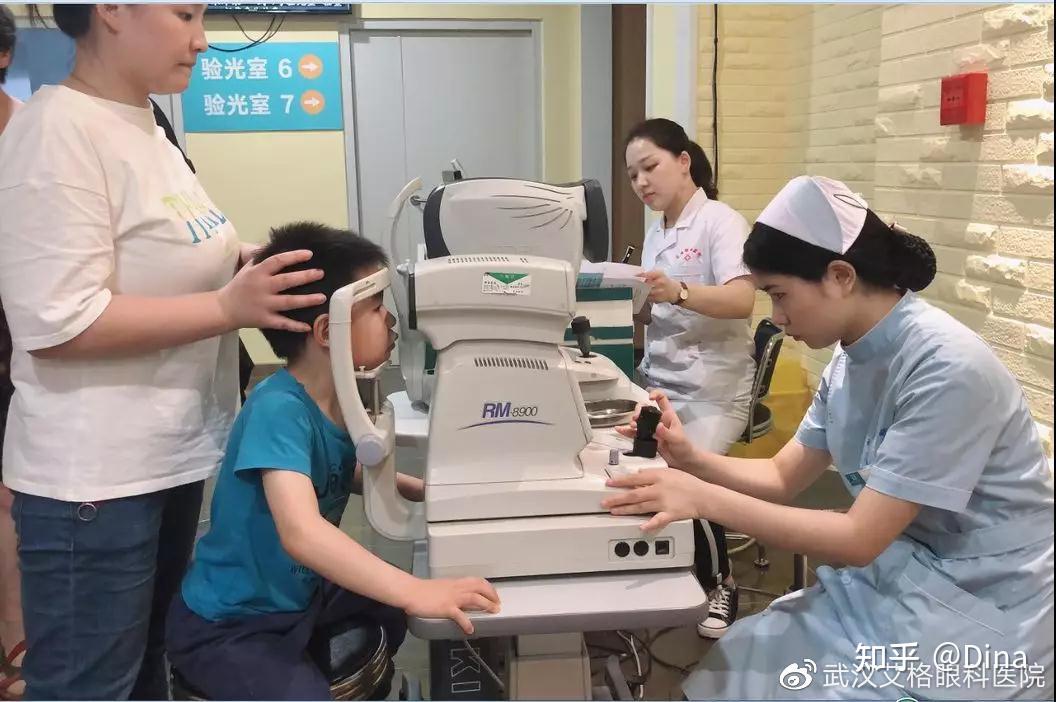 武汉孩子眼睛近视加散光怎么办?艾格眼科专家答疑 - 知乎