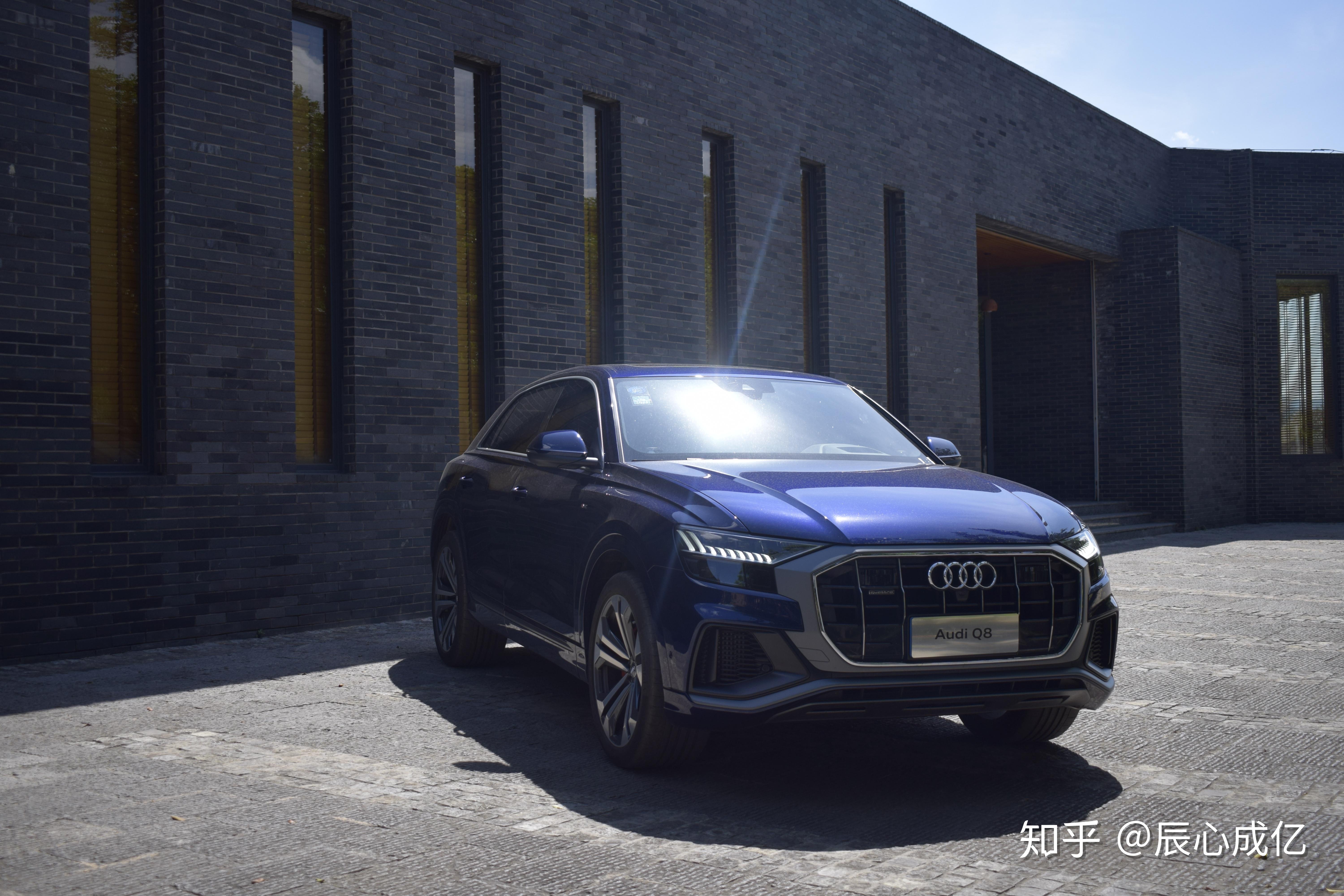 奥迪q8清真寺游