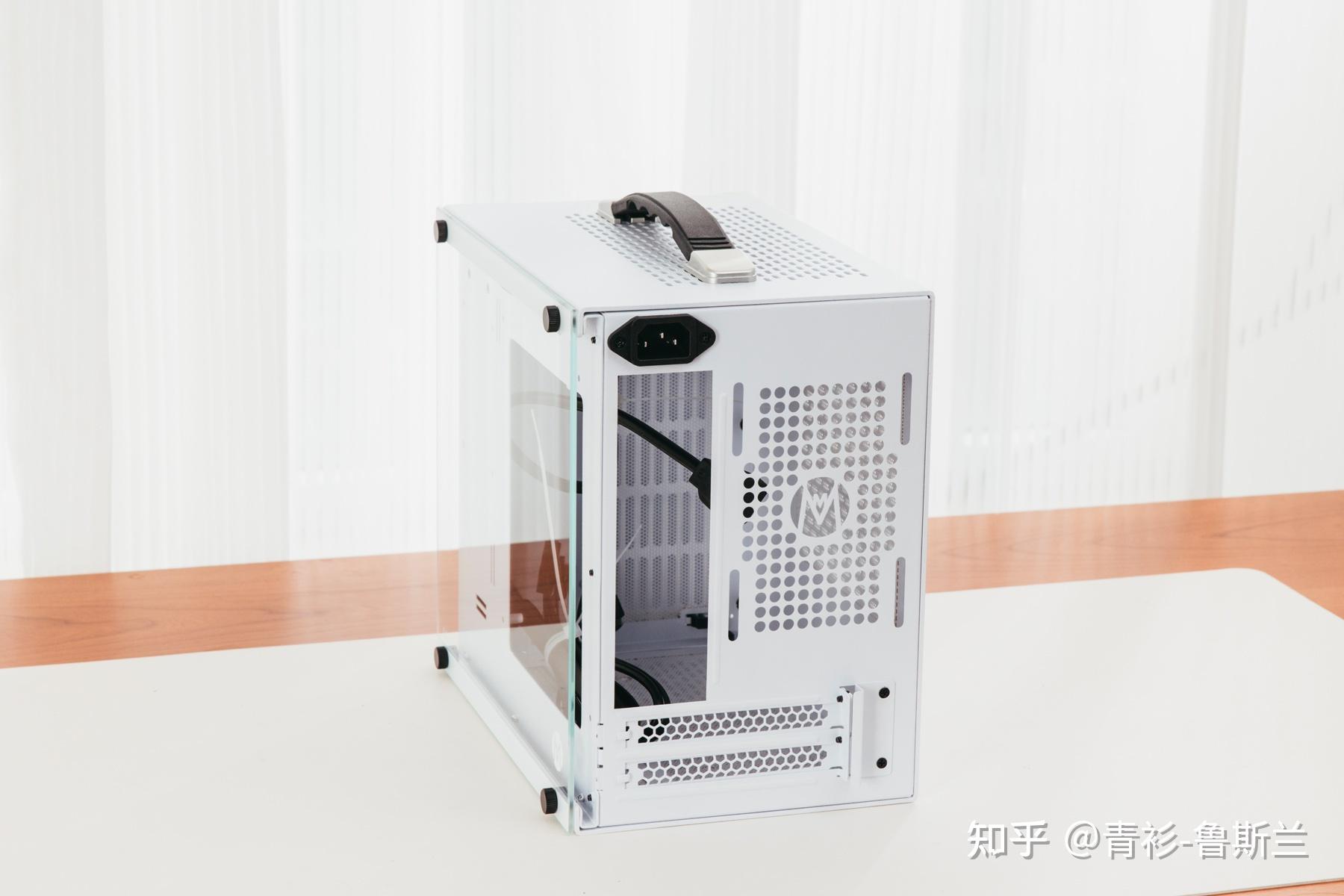 11l显卡直插itx主机,机械大师e24t能量盒装机分享