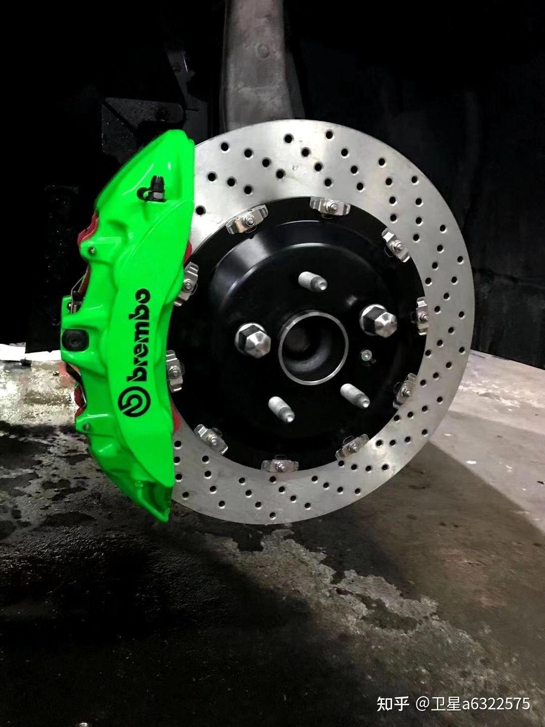 凯迪拉克ct5刹车升级brembo前6后4电子卡钳套装颜值制动的完美呈现