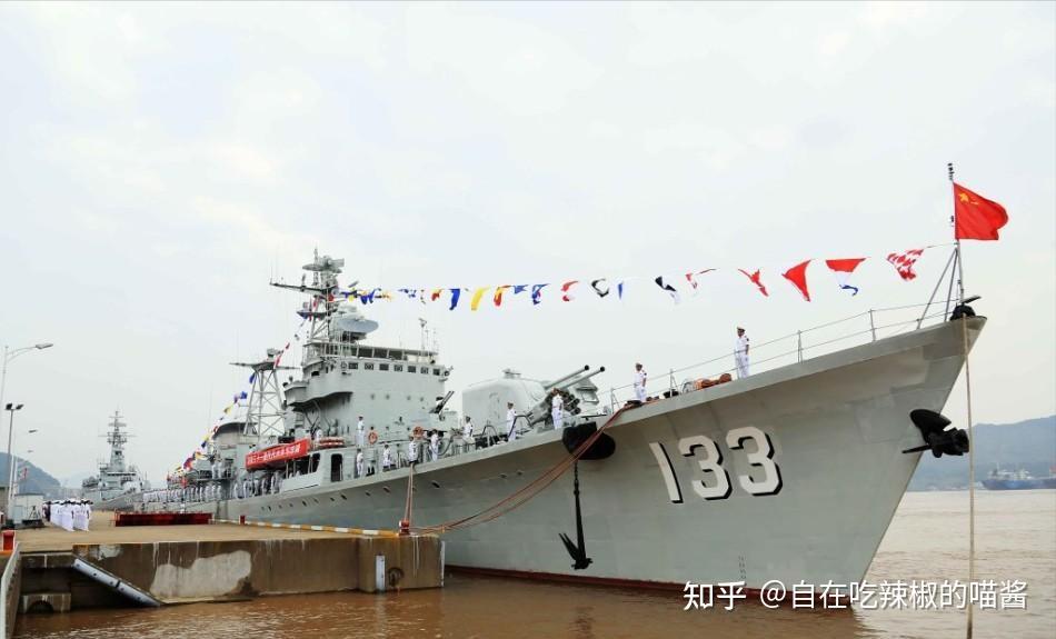 中国武器历史篇——133重庆舰 - 知乎