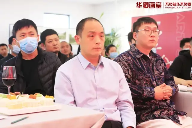 热血高燃华卿画室全体教师郑重宣誓一起拼一定赢