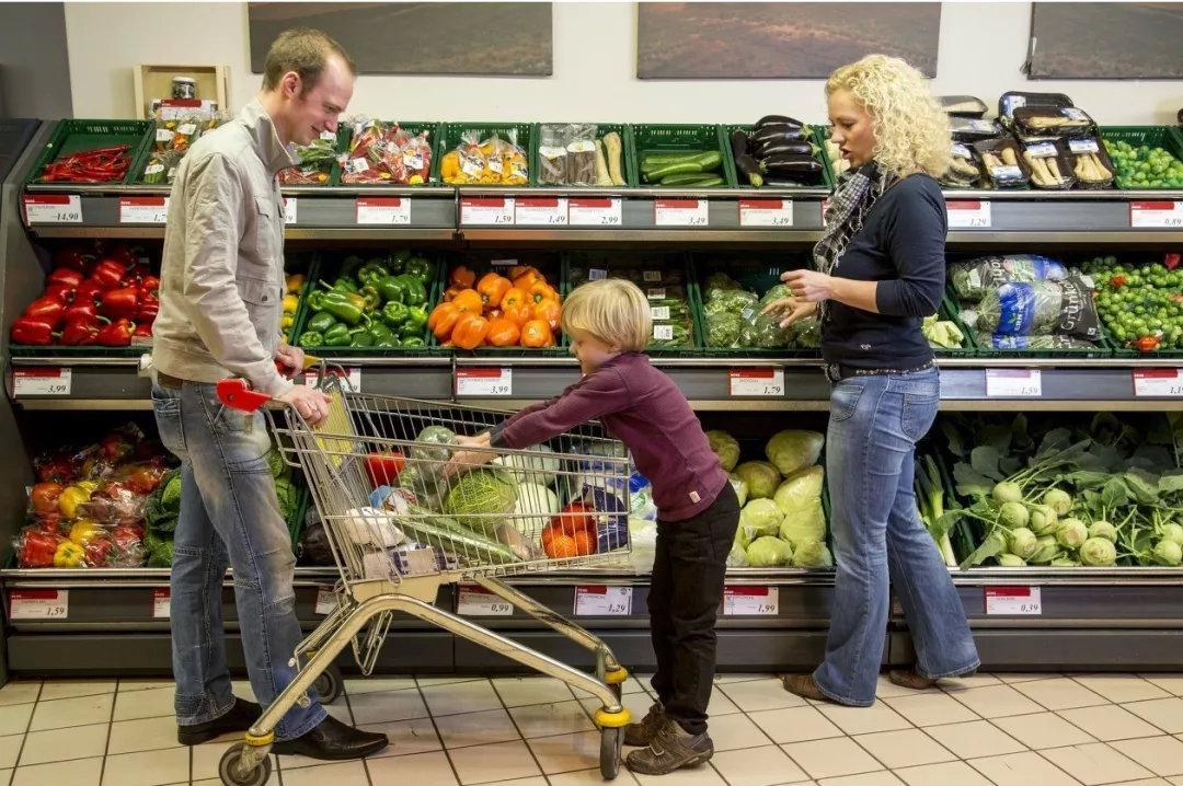 一个普通的德国家庭每月生活成本是多少鑫海移民