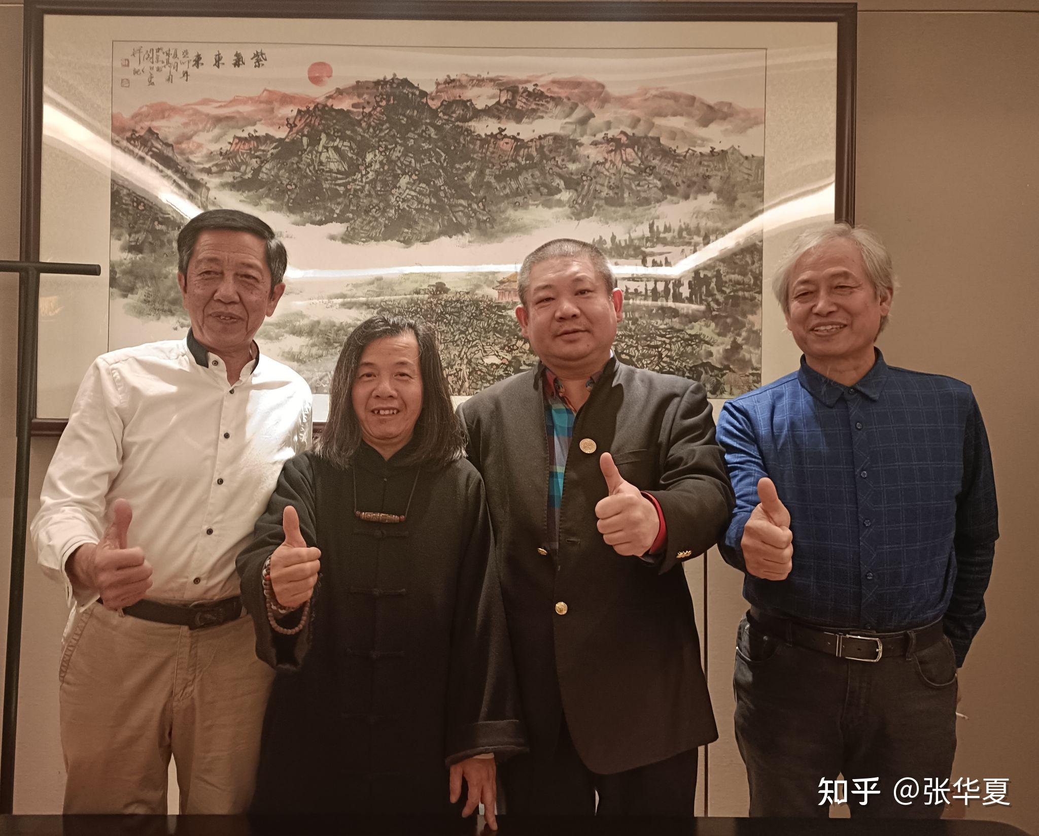 起:鲁大伟,李羊民,牛志高,陈九怪,萧楠,张华夏,陈一雄,萧宽,郭丰,冯冰