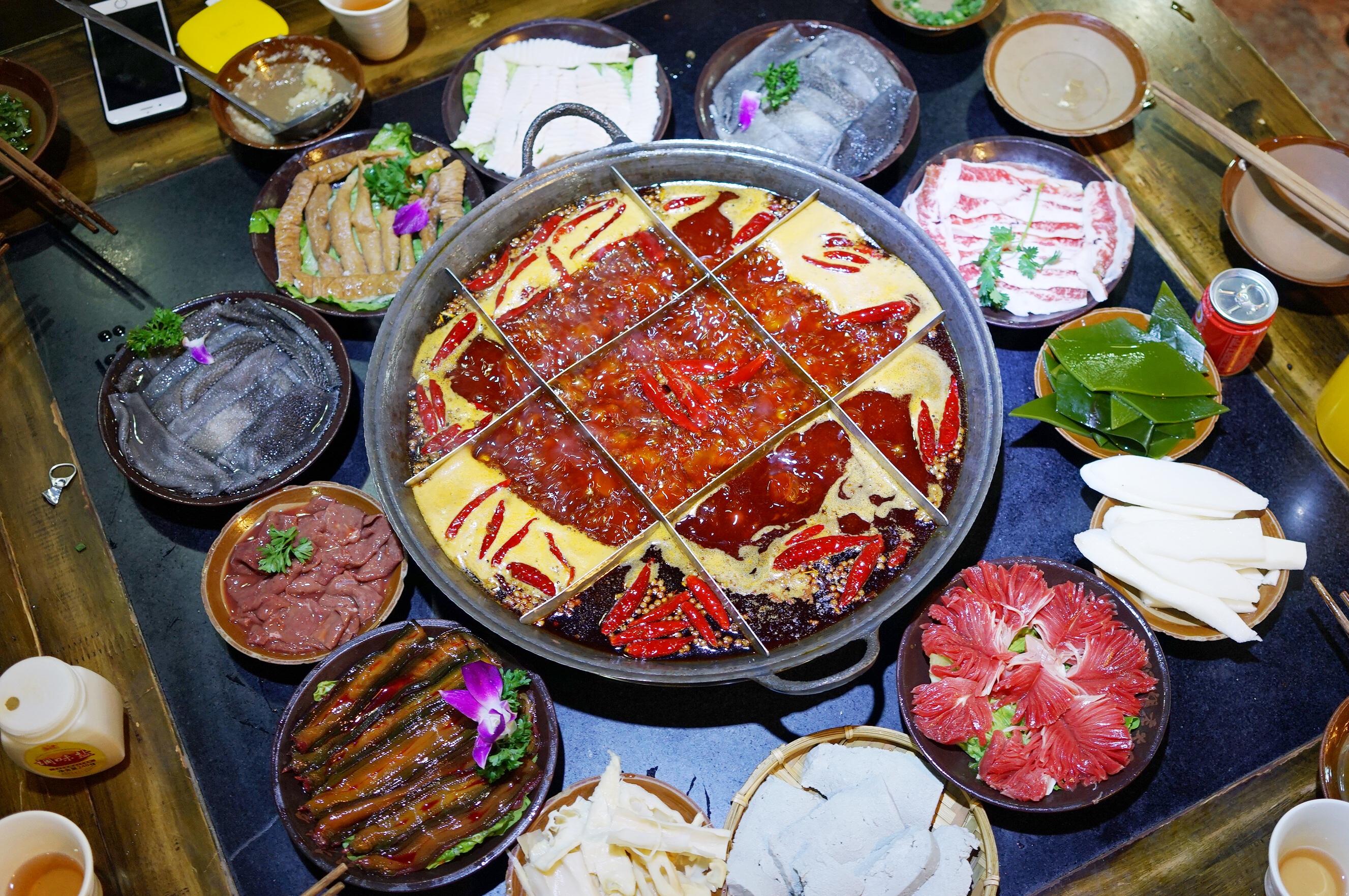 重庆旅游必吃的10大特色美食 - 知乎
