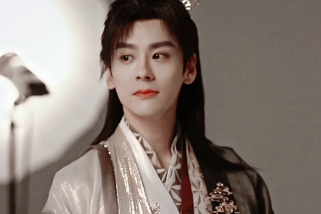 《国色芳华》男二巅峰对决,魏哲鸣与佟梦实谁能胜出?