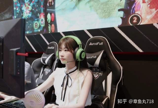 DOTA2：同样是女解说，为什么拥有傲人上围的蕾拉发展不如腿皇ams - 知乎