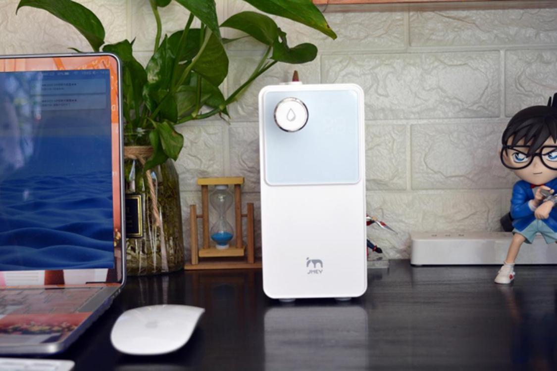 集米小魔方迷你即热饮水机入手体验3秒就有热水7档可调