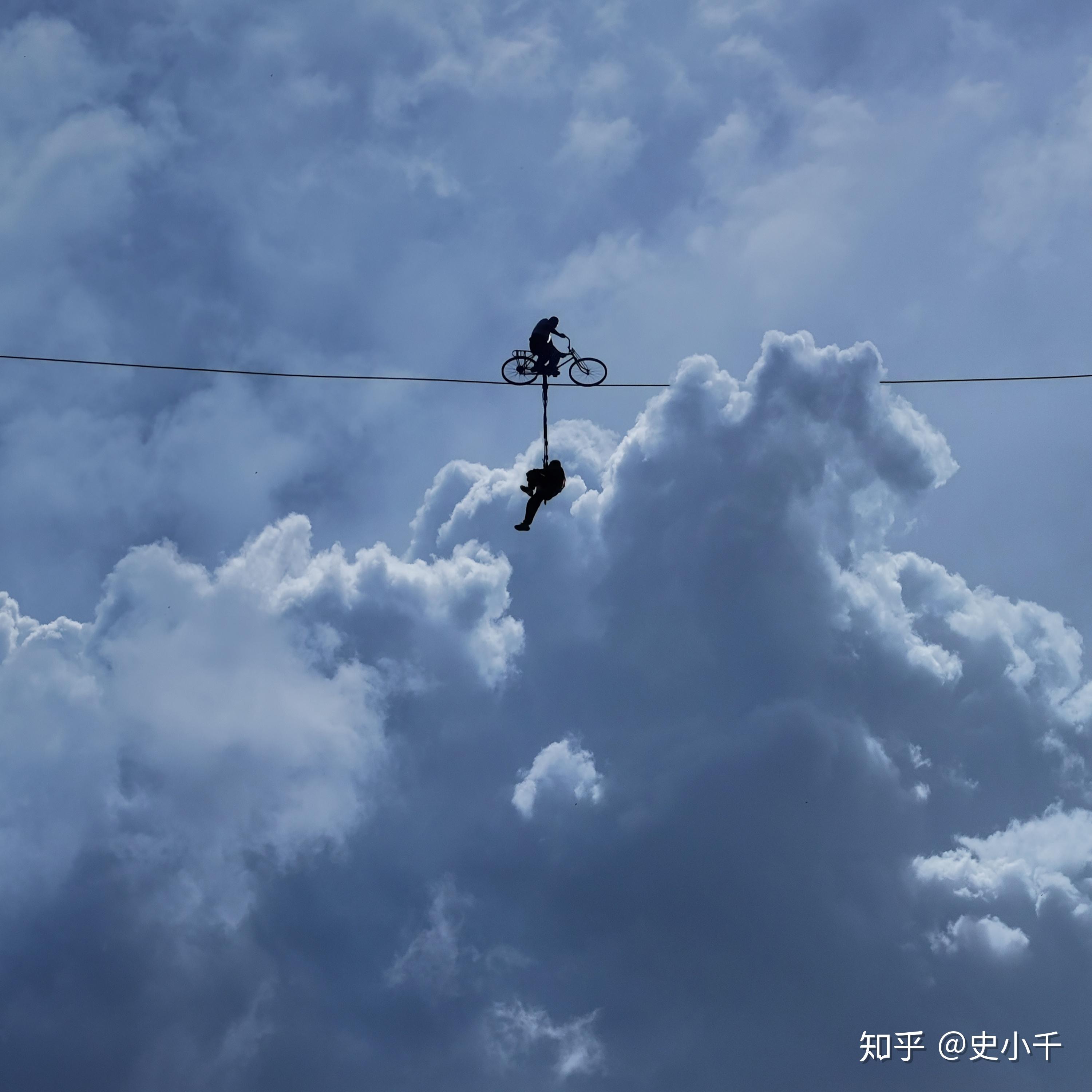 拍照怎么拍出高大上的感觉 v2-4e44d9a080291137547dd139af905897_r.jpg