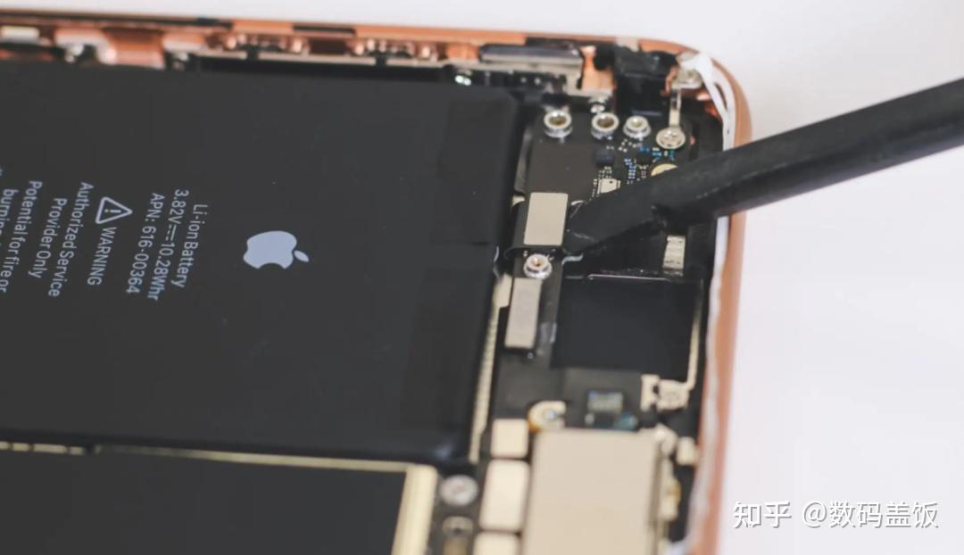 满血版iPhone SE3出炉，升降摄像头+Type-C接口，网友的“梦中情机” - 知乎