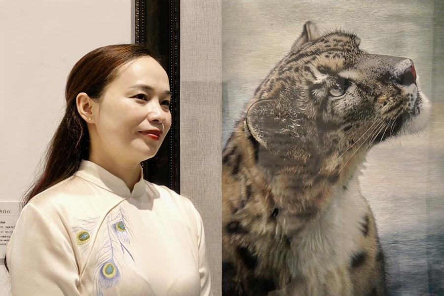 毛珊最年轻的湘绣大师红网等多方媒体特别报道