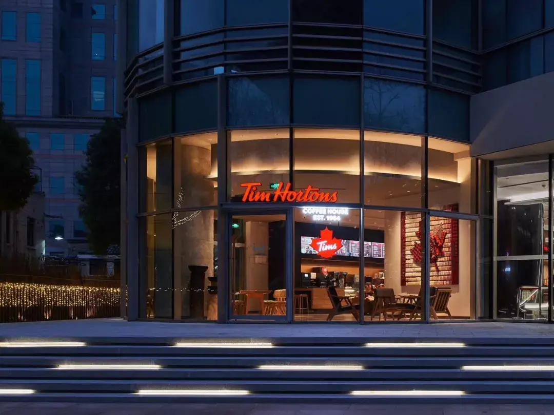 timhortons正式入驻上海中国风味开始营业