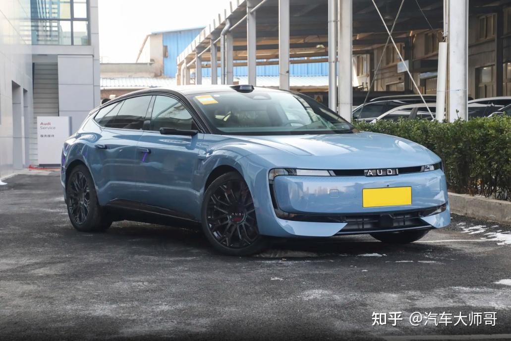 售23.59万起,家用代步全兼顾,短途试驾体验奥迪E5 Sportback
