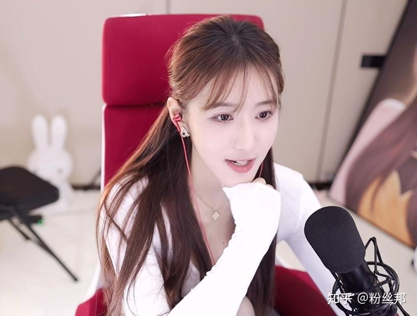 离婚就不能赚钱了吗乔妹回应冷风评价我的舞蹈风格一直都这样