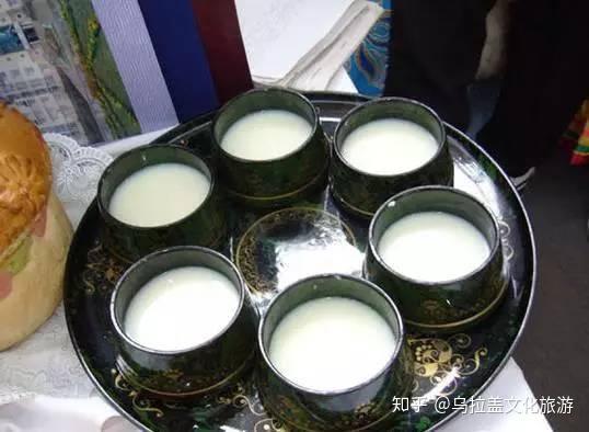 乌拉盖草原味道马奶酒