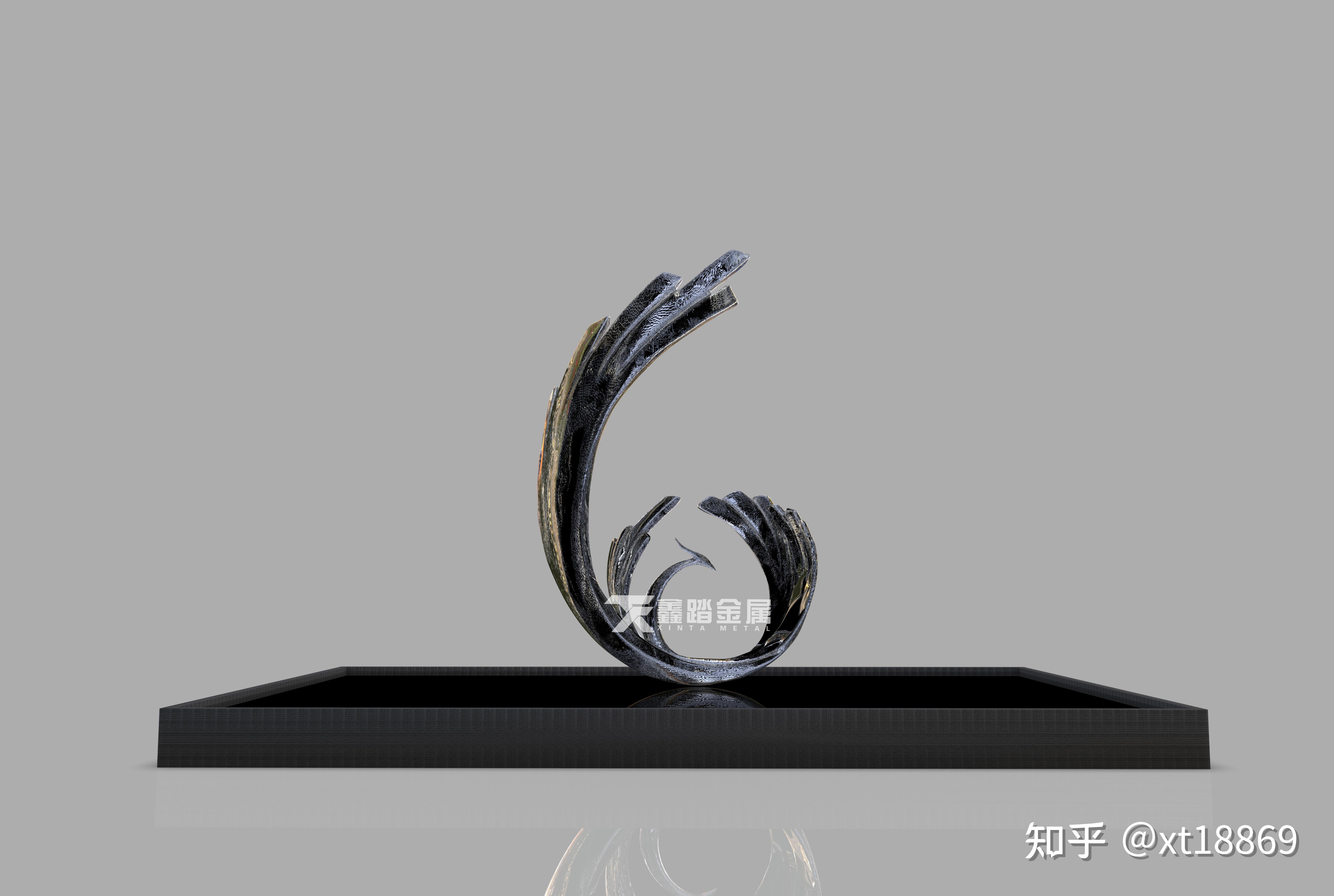 梧桐树旁的凤凰不锈钢抽象凤凰雕塑