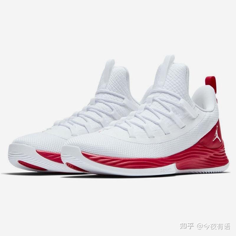 安踏海沃德一代推荐理由:透气舒服, 采用飞织帮面,舒适包裹, 后裹后跟