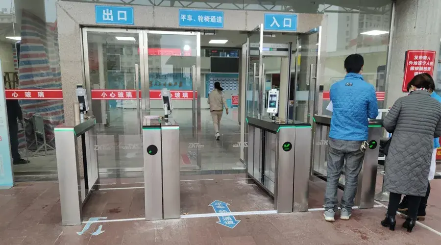 医院出入口管理升级这套多验合一智慧防疫解决方案了解一下