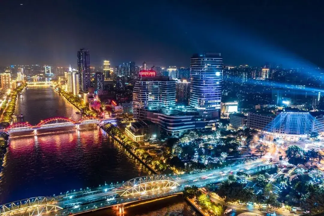 海珠广场迎来新生越秀呢