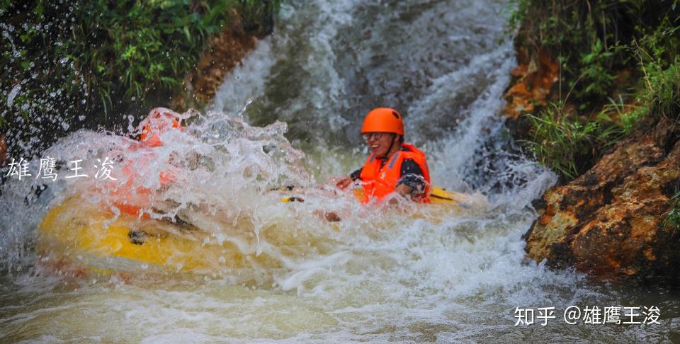 安徽最惊险的漂流跌宕起伏尖叫连连玩了还想再玩