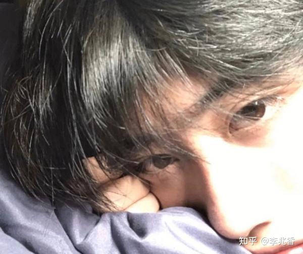 男生网名简短干净二个字(男生文艺网名简单点的，干净好听名字，小鲜肉专享版)