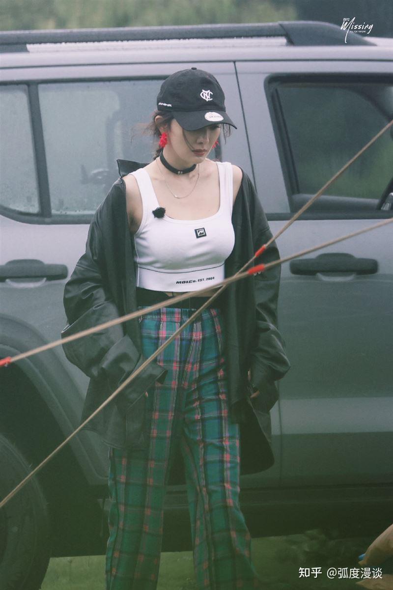 野生杨幂罕见破尺度超凶上围撑爆小可爱网赞大幂幂