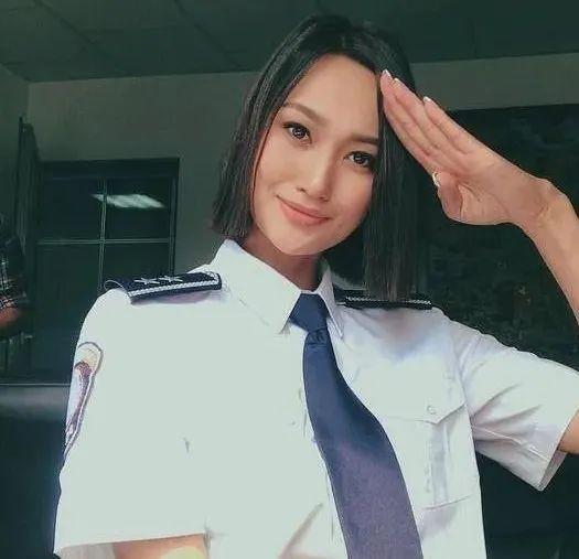 欢迎在评论区留言哦,点赞多的优先出哦~蒙古国还有一首女警之歌,专门