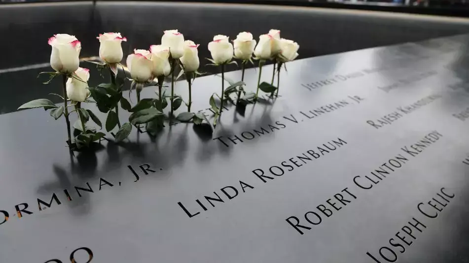 911事件中飞机中的遇难者撞击瞬间有感觉到痛苦吗还是瞬间就死亡了