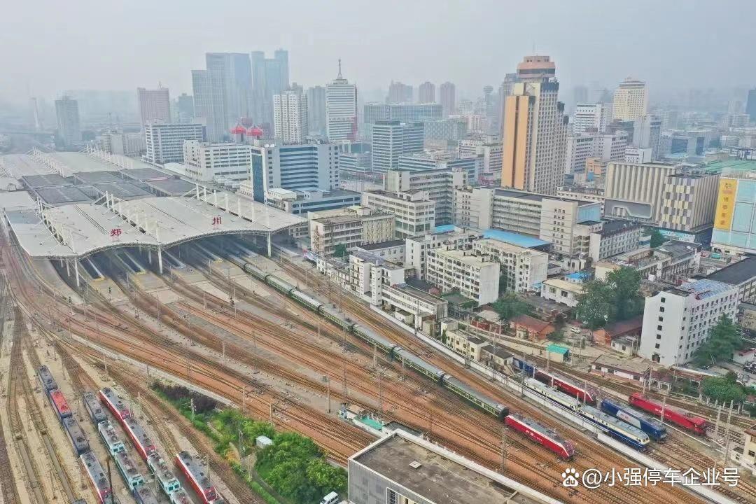 郑州站,作为中国铁路交通的重