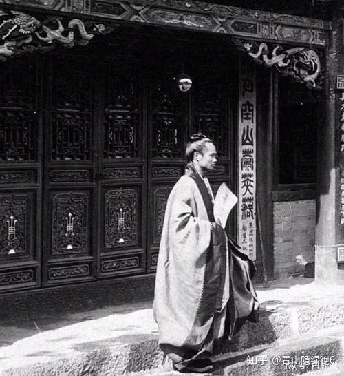 神奇的阴阳先生