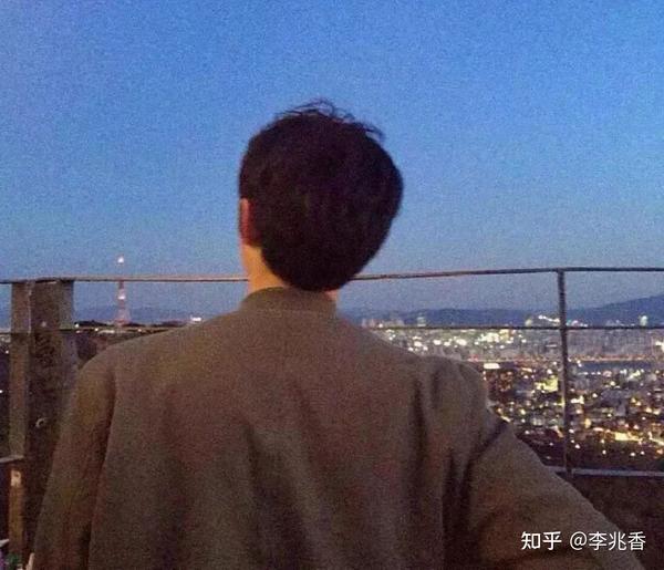 帅气冷酷昵称(帅气名字男生冷酷网名大全，只做独一无二的自己)