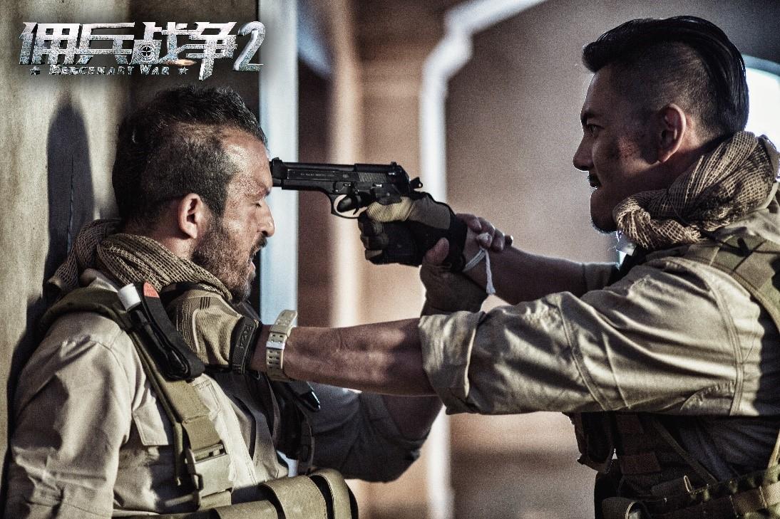 去年,一部军事类题材的影片《佣兵的战争》,以良币姿态闯入观众视野