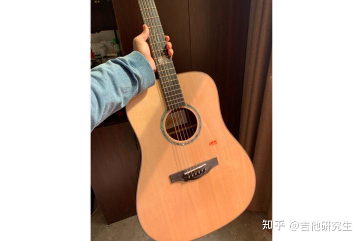 全单吉他中雅马哈ll16和卡马a1怎么选吉他雅马哈ll16值得买吗如何评价